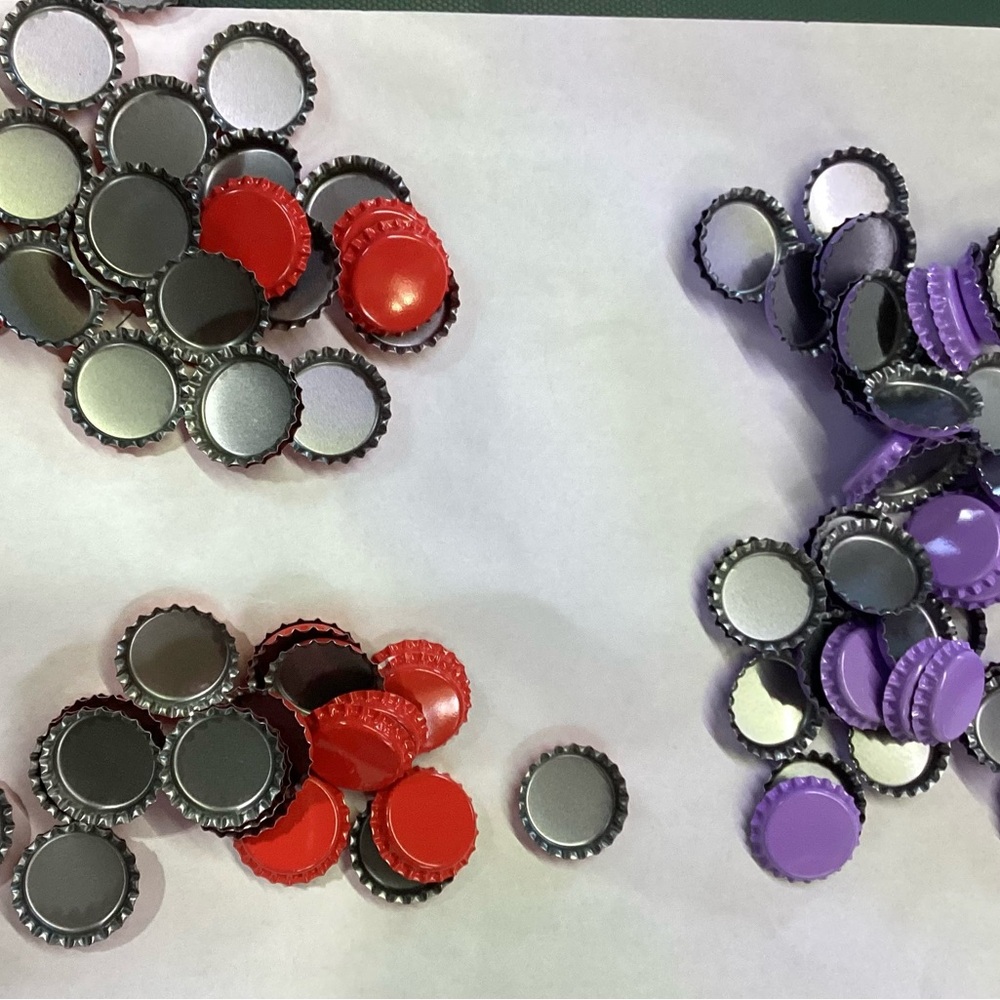 New Metal Bottle Caps for Crafts, Jewelry, Scrapbooking and more. Lot of 100 - Picture 2 of 8